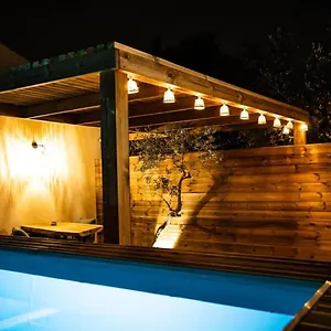 L'olive Sacree Et Sauna Cabannes